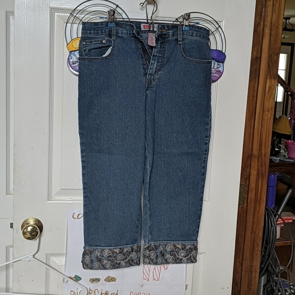 Capris